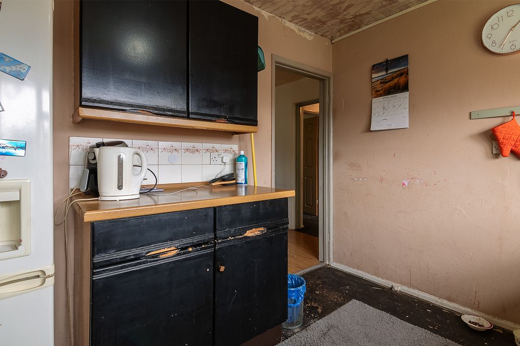 Additional image 8 of 2 bed flat for saleGreat Bridge Road, Bilston WV14