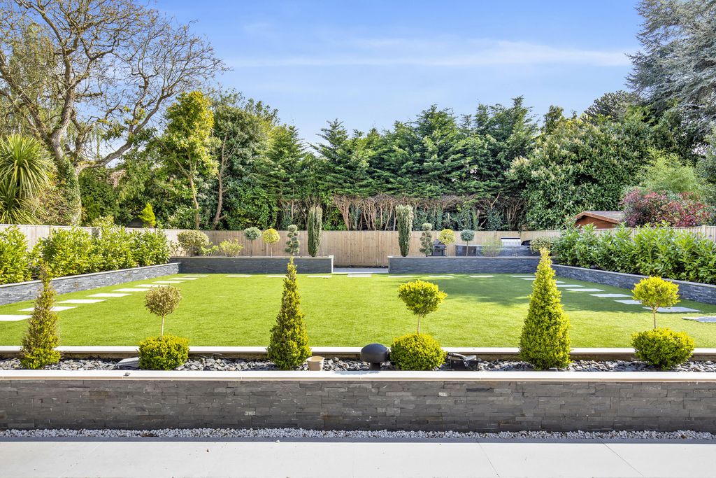 Additional image 22 of 5 bed detached house for saleWoodmansterne Lane, Banstead SM7