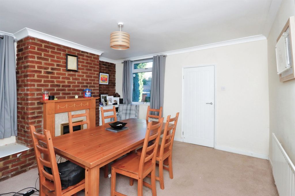Additional image 11 of 3 bed end terrace house for saleQuarry Bank Road, Chesterfield S41