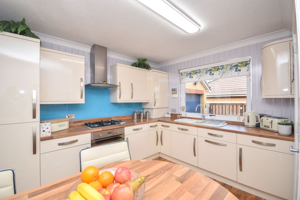 Additional image 8 of 3 bed detached bungalow for saleCherrylea, Auchterarder PH3