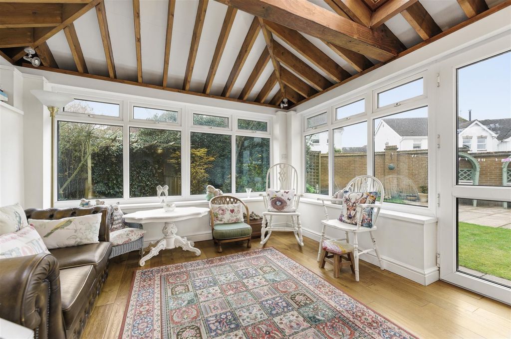 Additional image 4 of 4 bed detached house for saleStarlight View, Westward Rise, Marine Heights, Barry CF62