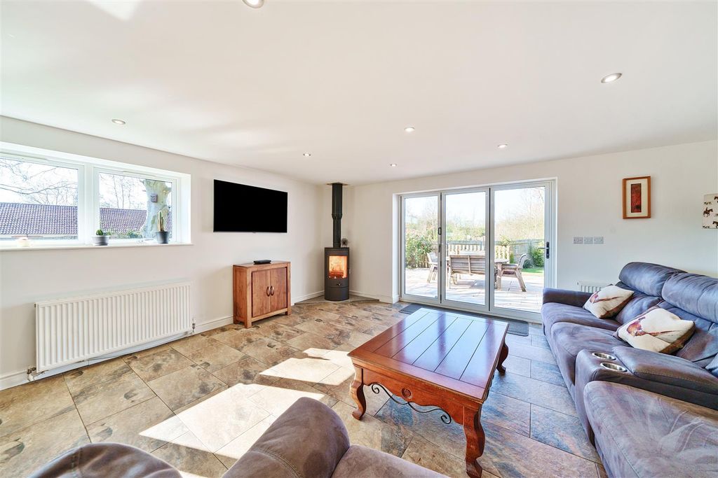 Additional image 4 of 5 bed detached house for saleEast Road, Tetford, Horncastle LN9