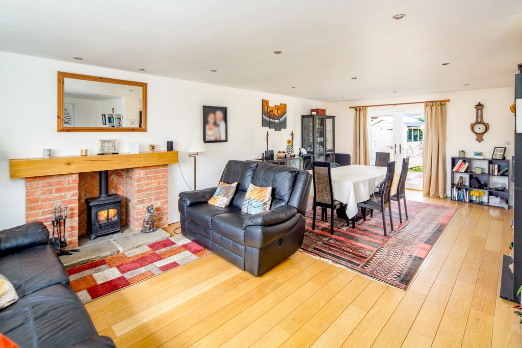 Additional image 9 of 4 bed detached house for saleFortescue Drive, Bicester OX26