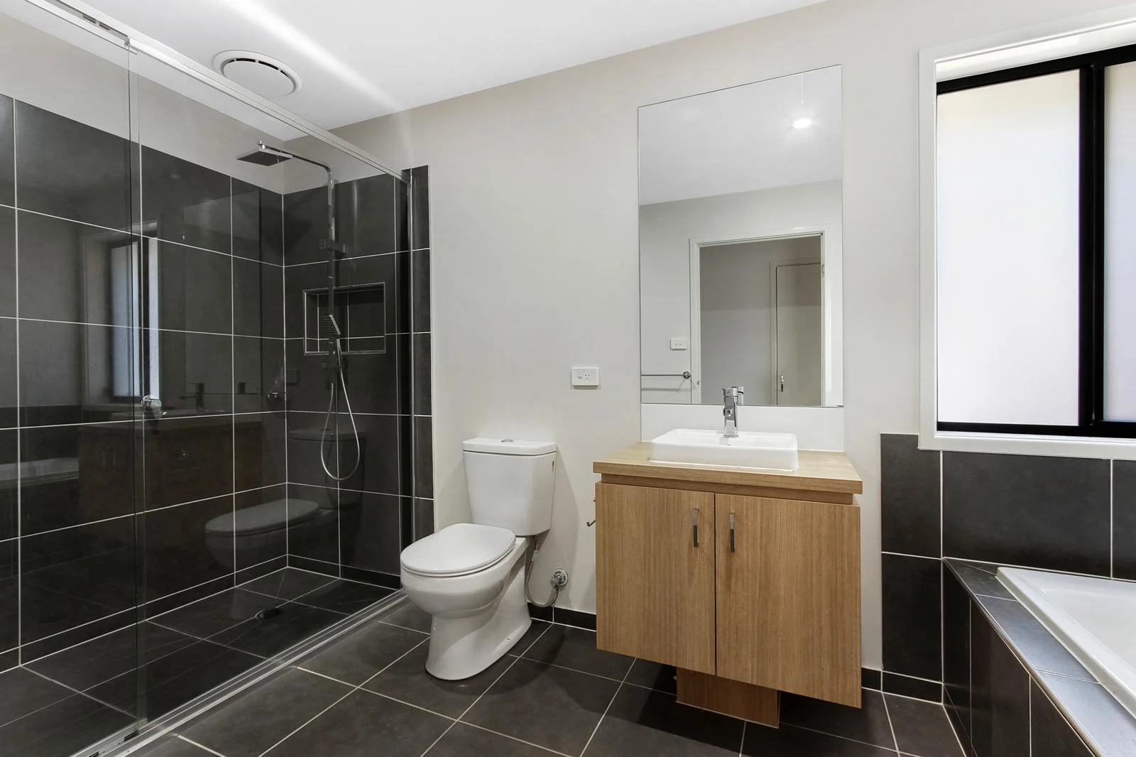Additional image 8 of 24 Driftwood Street, Box Hill NSW 2765