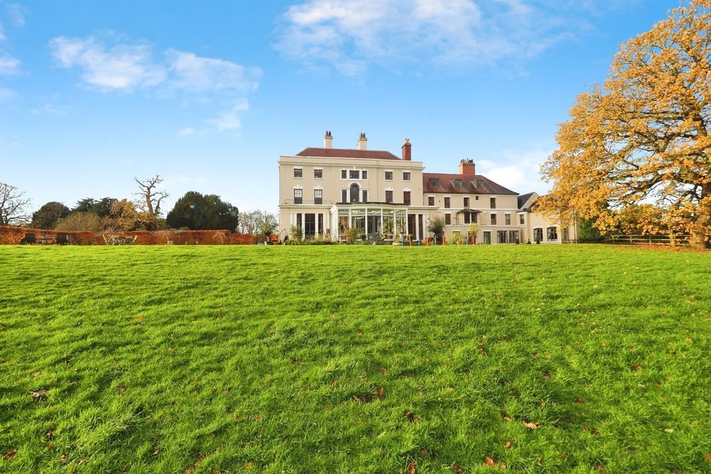 Additional image 19 of 2 bed flat for saleThe Mansion Aston Hall Drive, Aston-On-Trent, Derby DE72
