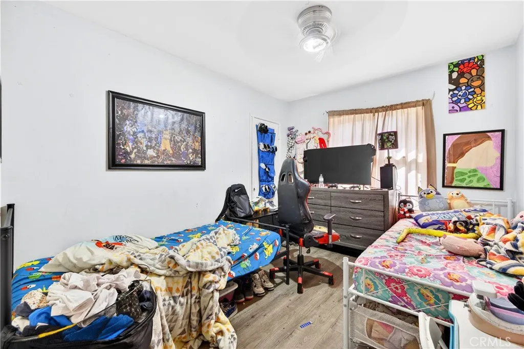 Additional image 12 of 705 S Thorson Avenue, Compton, CA 90221