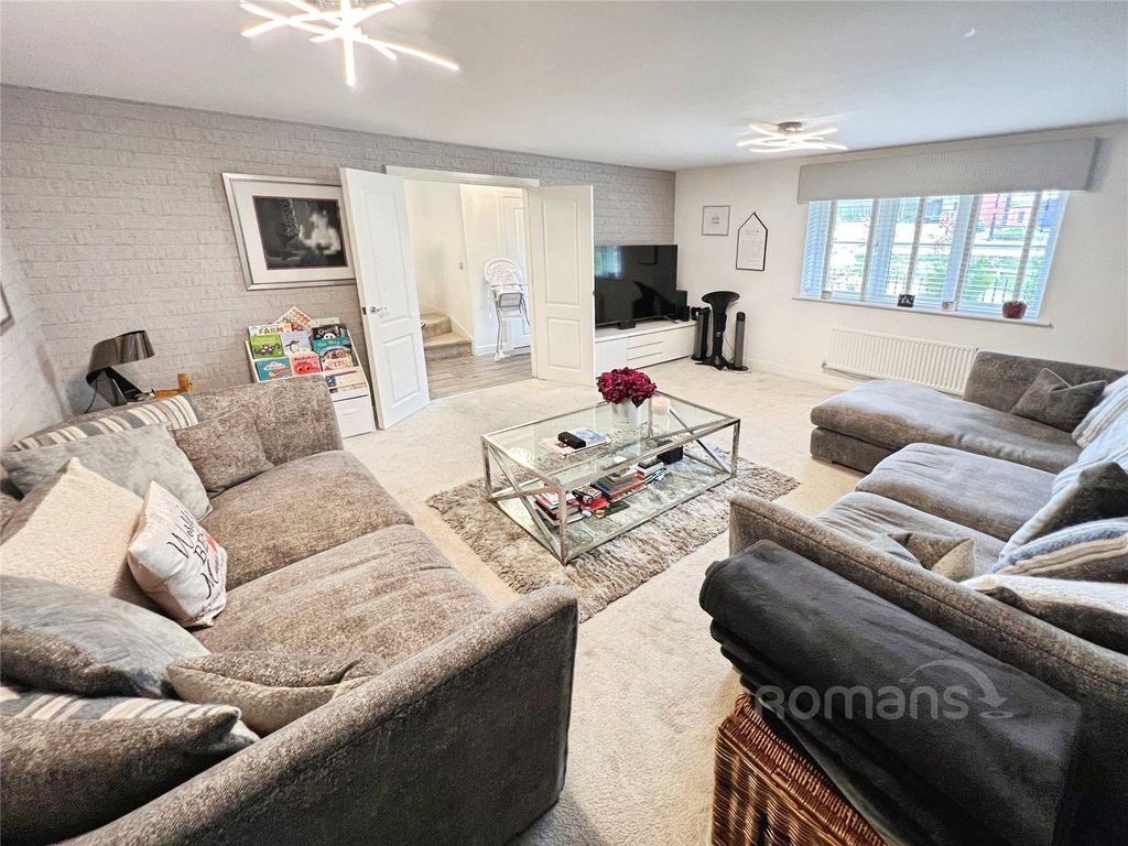 Additional image 4 of 5 bed town house for saleFrench Drive, Wellesley, Aldershot GU11