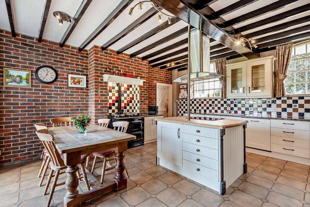 Additional image 6 of 4 bed detached house for saleRowner Road, Billingshurst, West Sussex RH14