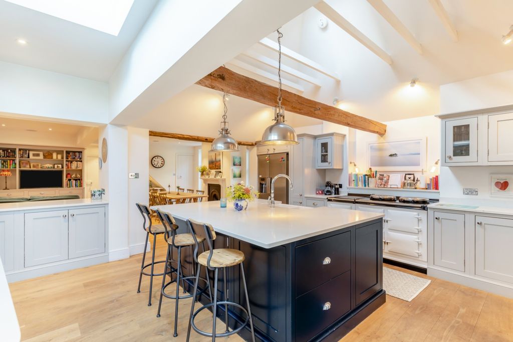 Additional image 4 of 6 bed detached house for saleThe Street, Great Chart, Kent TN23