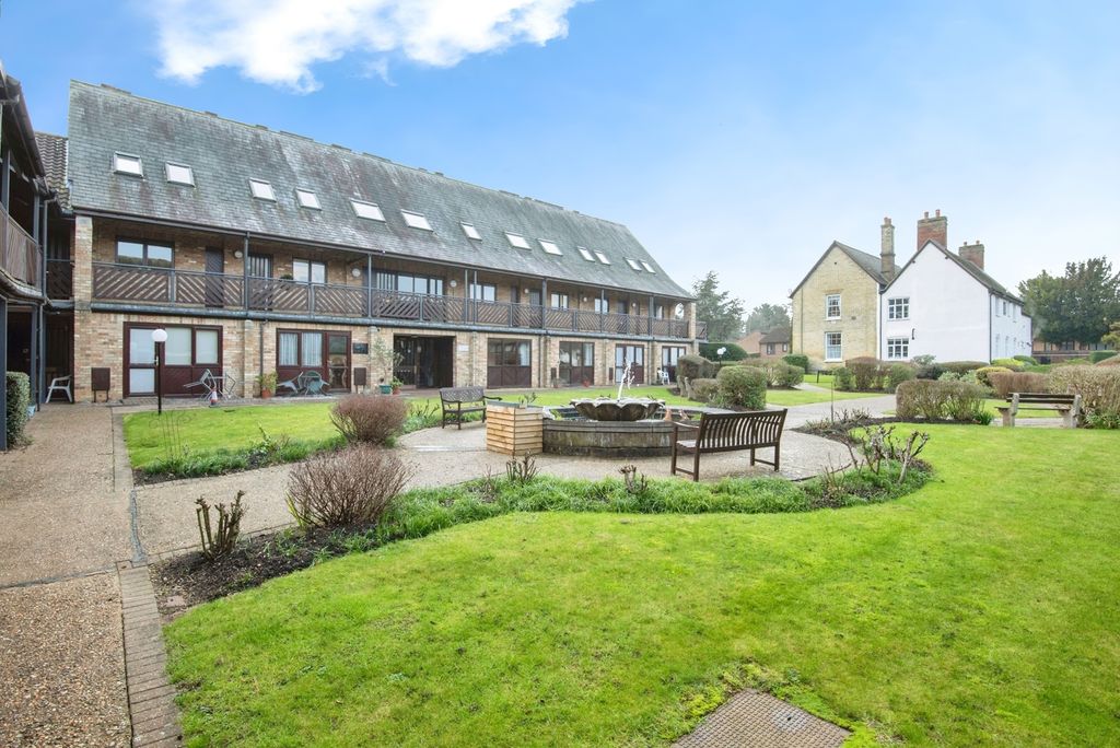 Additional image 2 of 2 bed flat for saleNorton Hall Farm, Norton Road, Letchworth Garden City, Hertfordshire SG6