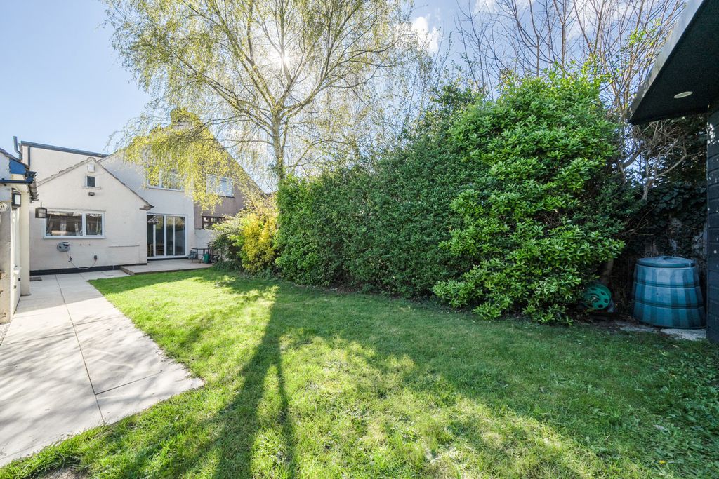 Additional image 25 of 4 bed semi-detached house for saleGlynde Road, Bexleyheath DA7