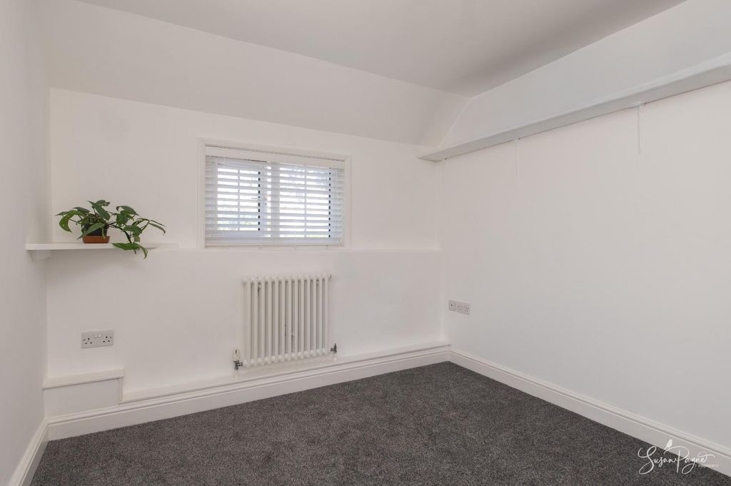 Additional image 19 of 2 bed semi-detached house for saleIsenhurst Court, Bembridge PO35