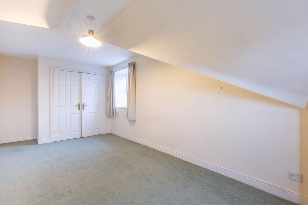 Additional image 14 of 2 bed flat for sale19 High Fellside, Kendal LA9