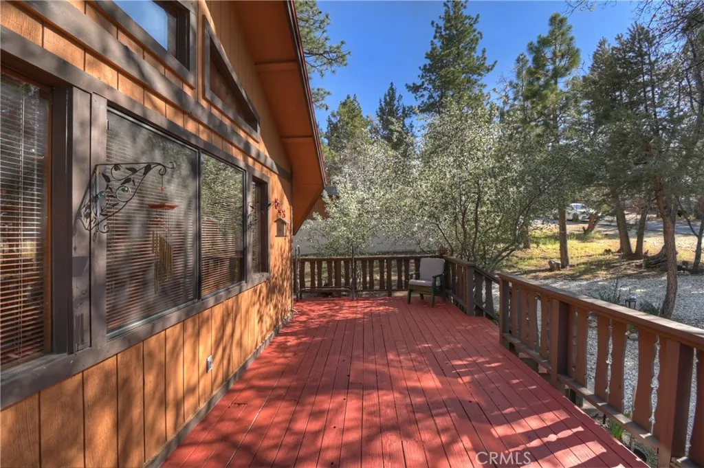 Additional image 30 of 843 Victoria Ln, Sugarloaf, CA 92386