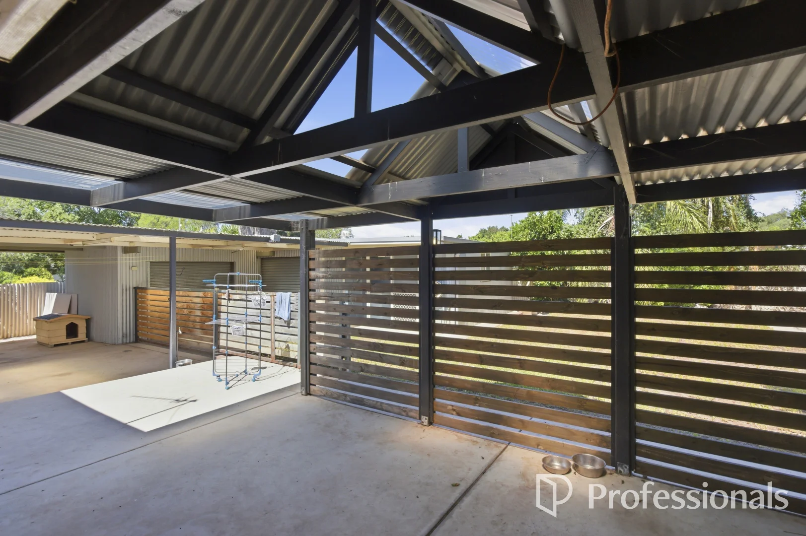 Additional image 12 of 105 Undurra Drive, Glenfield Park NSW 2650