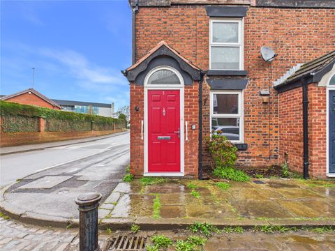 Sunnybank Avenue, Droylsden, Manchester, Greater Manchester M43