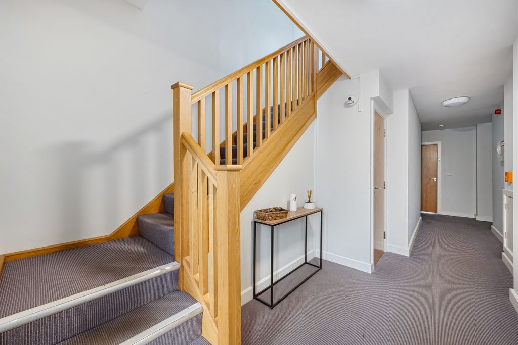 Additional image 16 of 2 bed flat for salePentywyn Road, Deganwy LL31