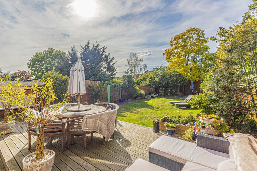 Additional image 39 of 5 bed detached house for saleHigh Road, Benfleet SS7
