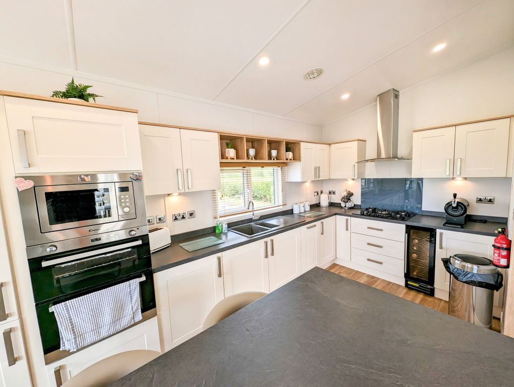Additional image 9 of 2 bed mobile/park home for saleMillglen Lodges, Ardrossan KA22