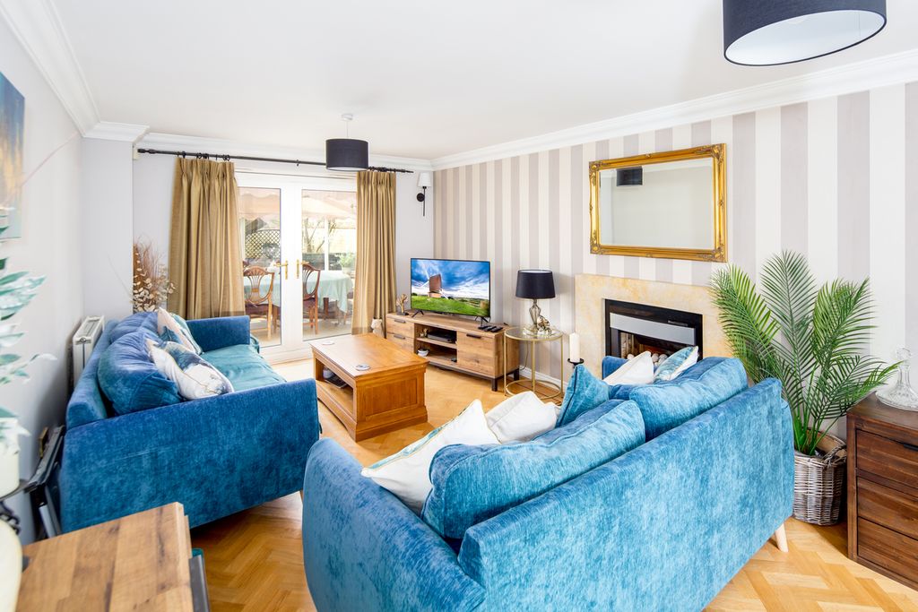 Additional image 7 of 5 bed detached house for saleMallards Way, Bicester OX26