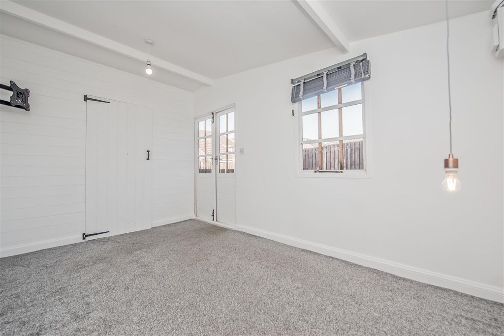 Additional image 23 of 3 bed semi-detached house for saleWindmill Court, Lower Wortley, Leeds LS12