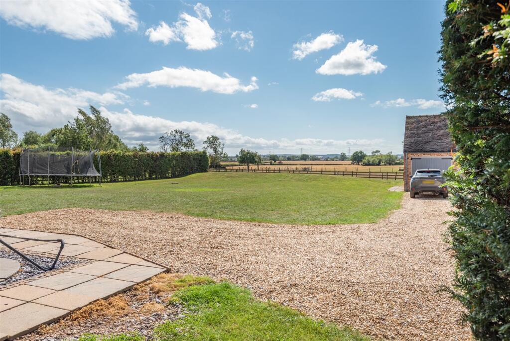 Additional image 40 of Dunnimere Farm, Portway Lane, Wiggington