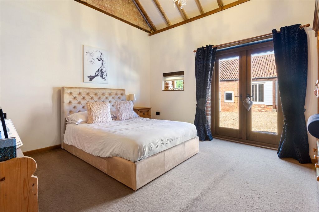 Additional image 21 of 5 bed bungalow for saleLincoln Road, Welton Le Wold, Louth, Lincolnshire LN11