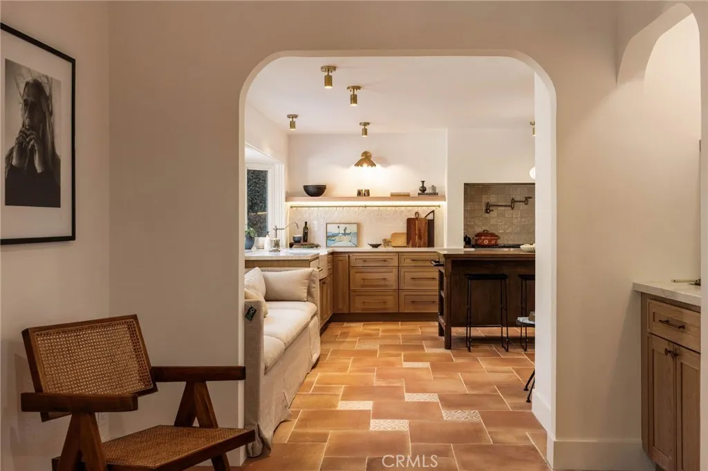 Additional image 52 of 1096 Tulare Dr, Costa Mesa, CA 92626