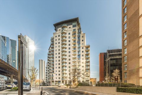 Limeharbour, Canary Wharf E14