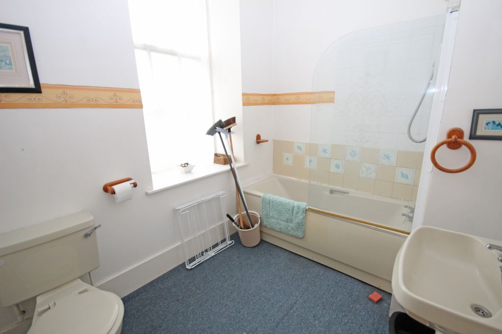 Additional image 9 of 1 bed flat for saleFlat 4, Fife House, Low Street, Banff AB45