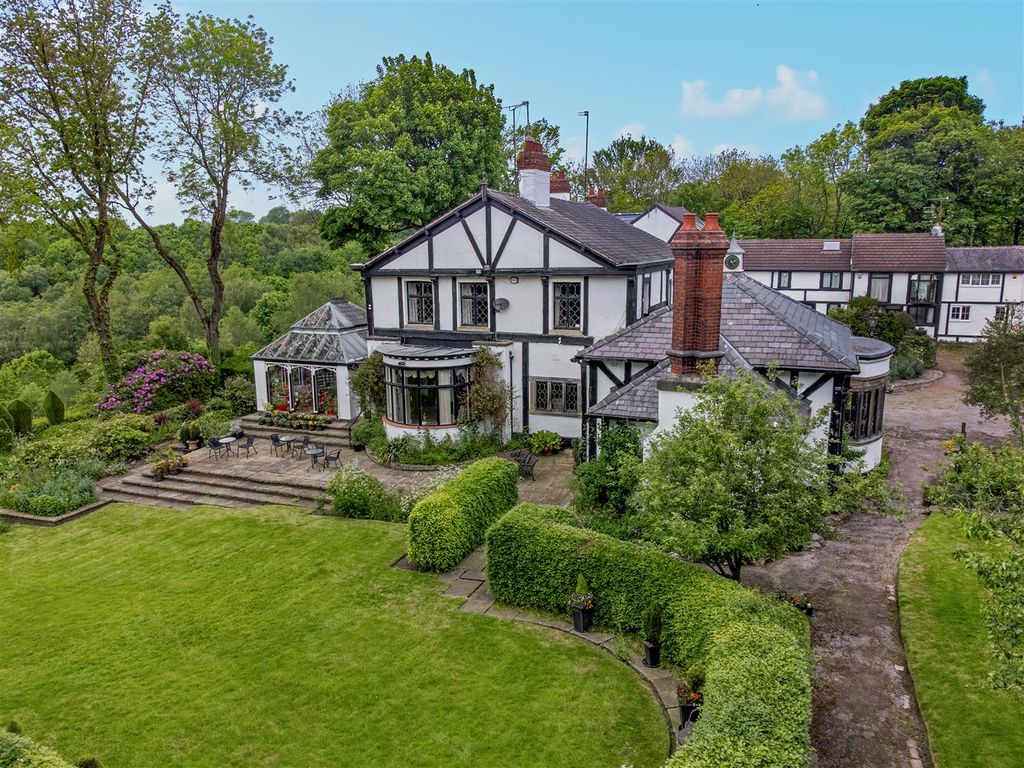 Additional image 47 of 4 bed country house for saleWesterhill House, Westerhill, Ashton-Under-Lyne OL7