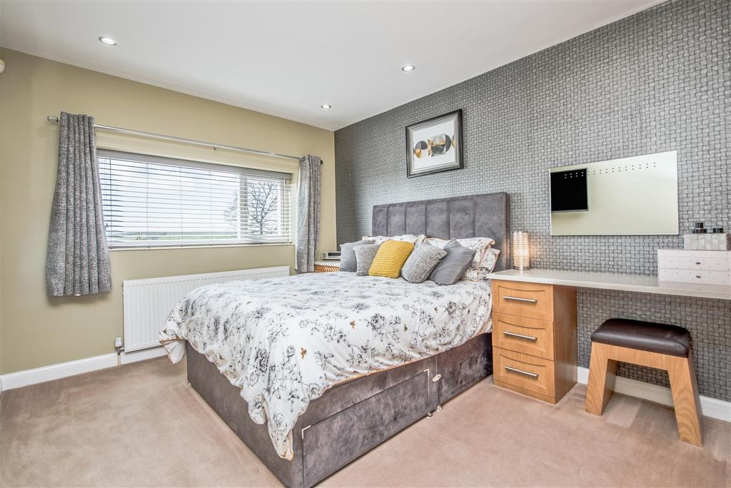 Additional image 22 of 4 bed detached house for saleGreenhill Lane, Wortley, Leeds LS12