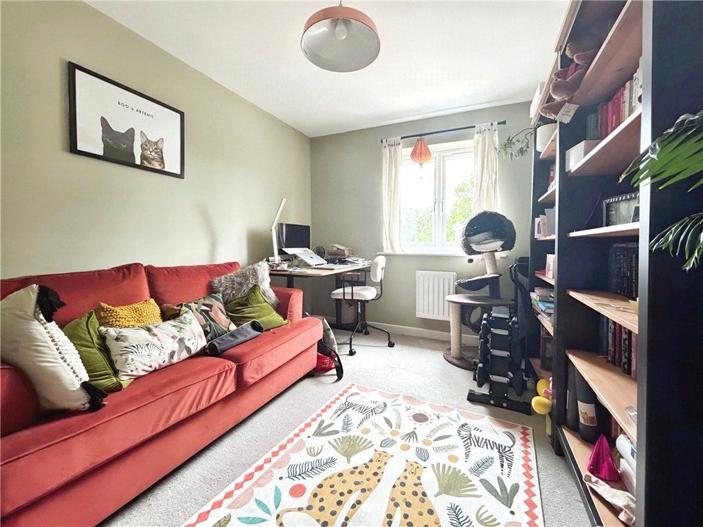 Additional image 6 of 2 bed flat for saleGlover Crescent, Arborfield Green, Reading RG2