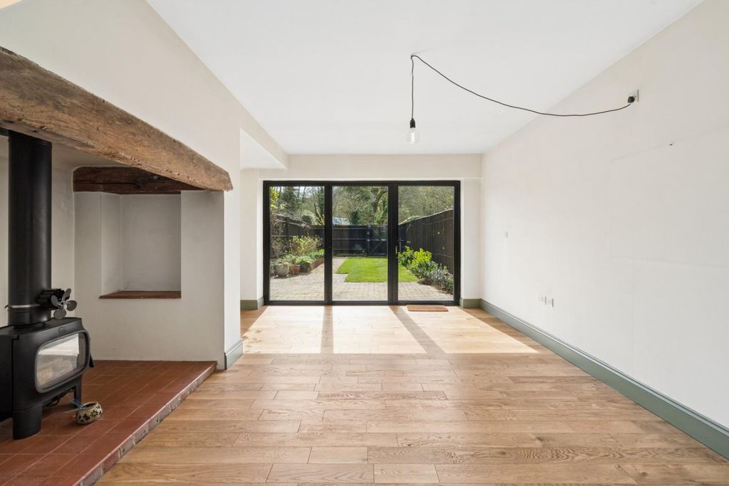 Additional image 7 of 3 bed terraced house for saleHigh Street, Old Amersham, Buckinghamshire HP7