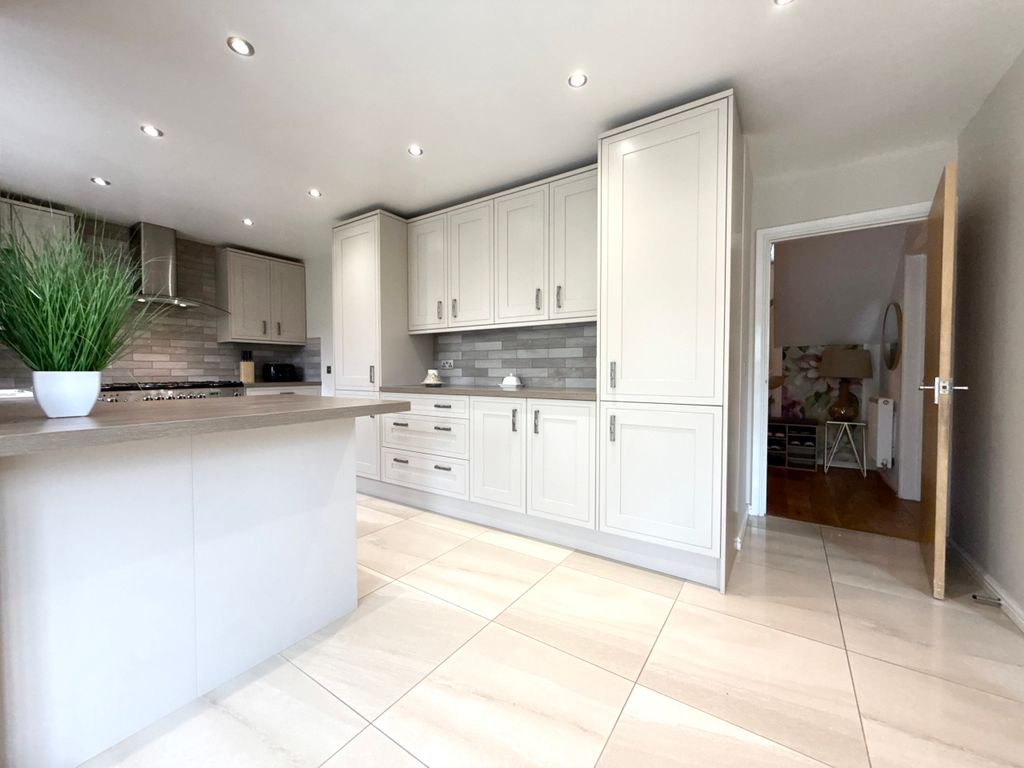 Additional image 9 of 4 bed detached house for saleCoed Duffryn, Aberdare CF44