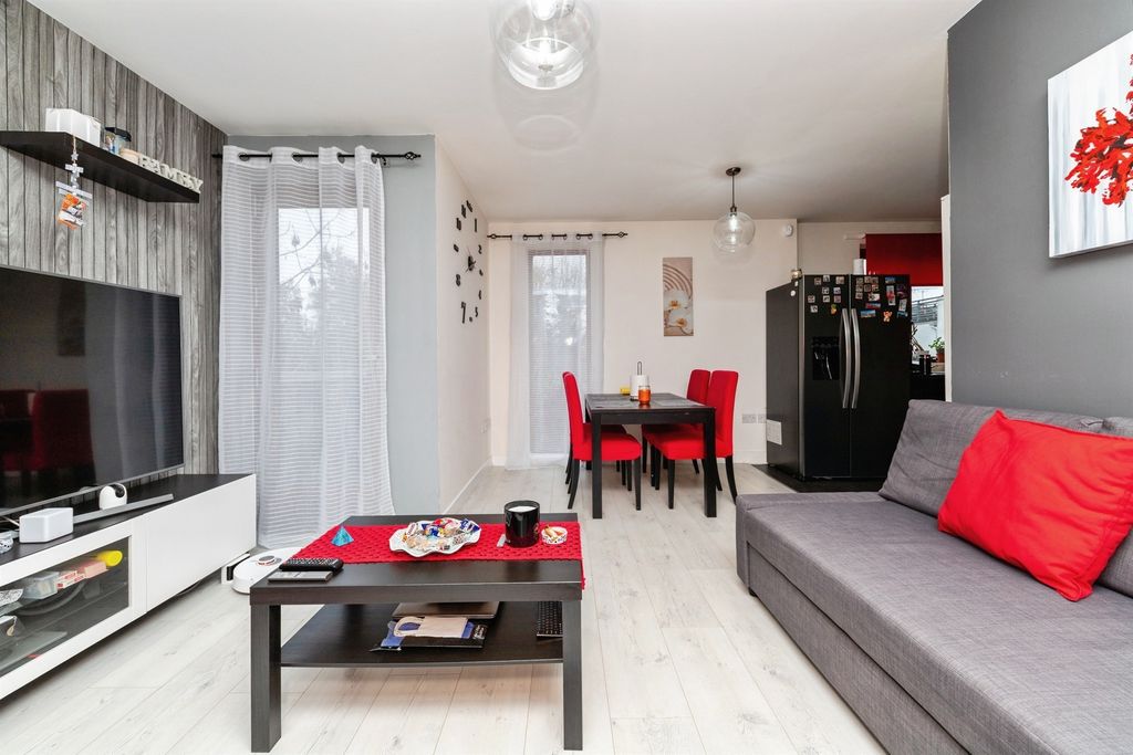 Additional image 7 of 2 bed flat for saleHartington Place, Letchworth Garden City SG6