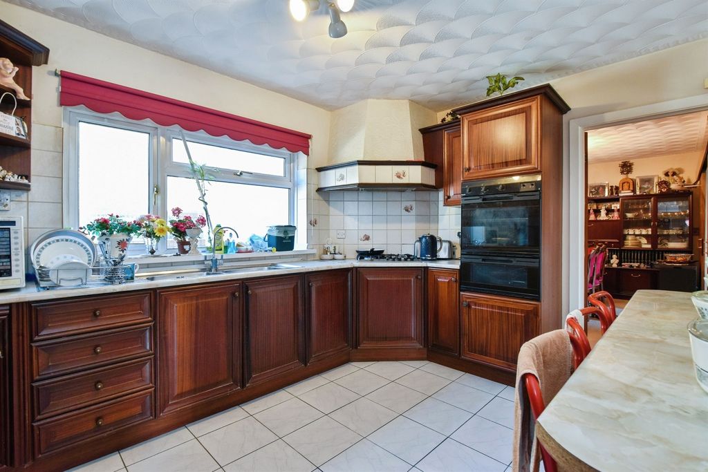 Additional image 17 of 5 bed detached house for saleCenarth Drive, Aberdare CF44