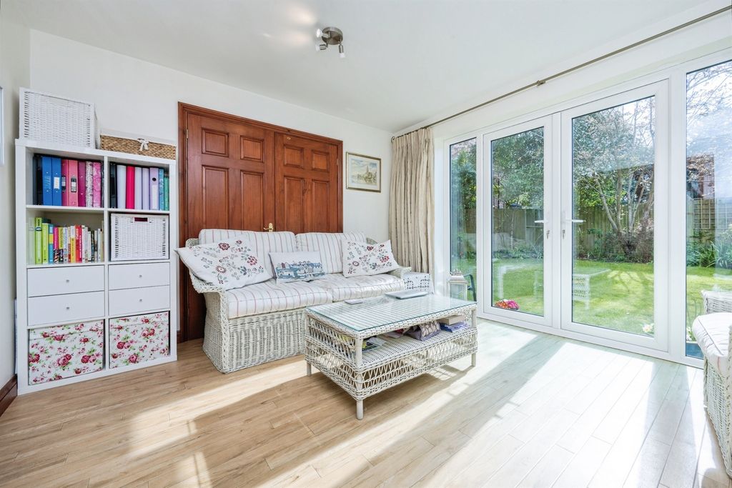 Additional image 5 of 4 bed detached house for saleSchool Lane, Weston Turville, Aylesbury HP22