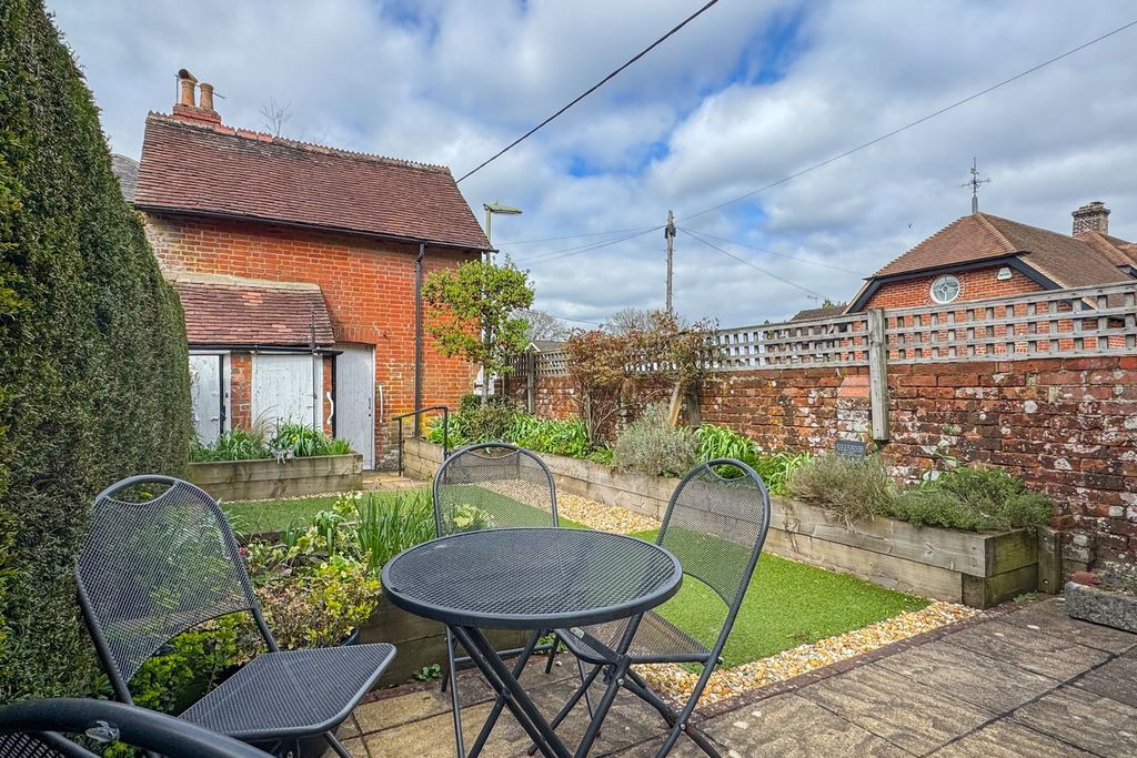 Additional image 3 of 3 bed end terrace house for saleEdward Terrace, Alresford SO24