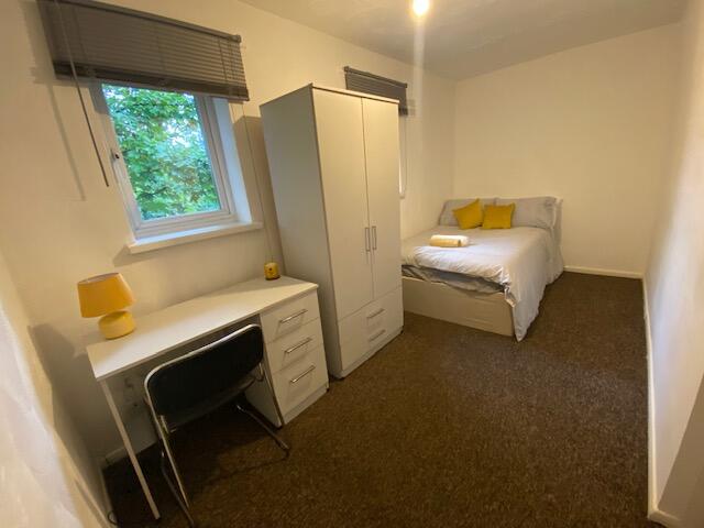 Additional image 8 of Fladbury Crescent - 5 bed, Selly Oak, West Midlands, B29