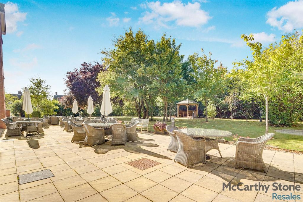 Additional image 22 of 2 bed flat for saleOakhill Place, High View, Bedford, Bedfordshire MK41