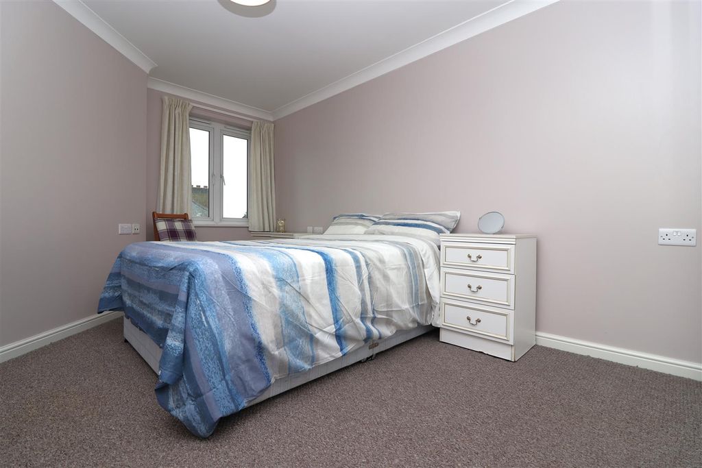 Additional image 5 of 1 bed flat for salePort Mill Court, Mills Way, Barnstaple EX31