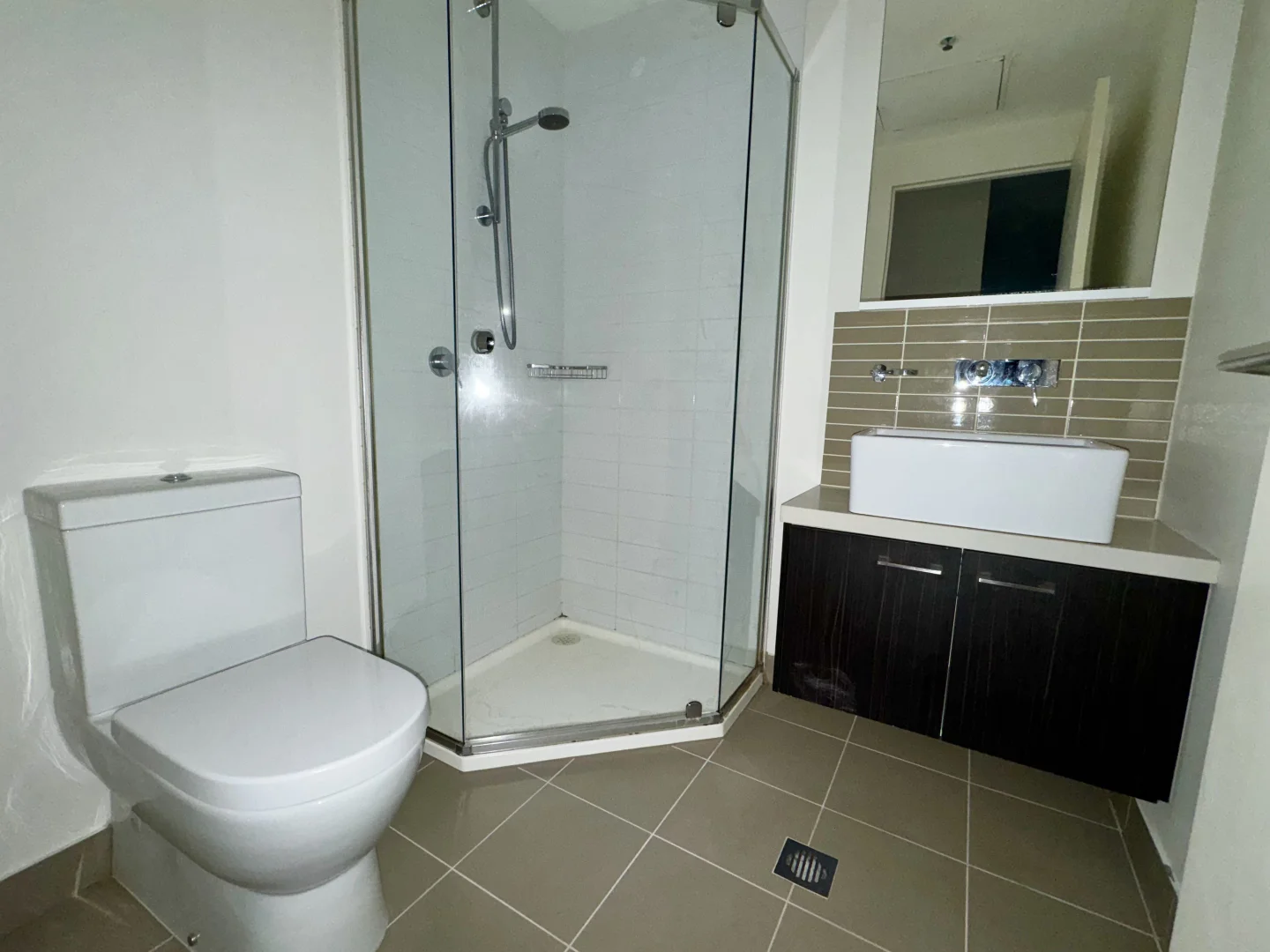 Additional image 2 of 503/8 Sutherland Street, Melbourne VIC 3000