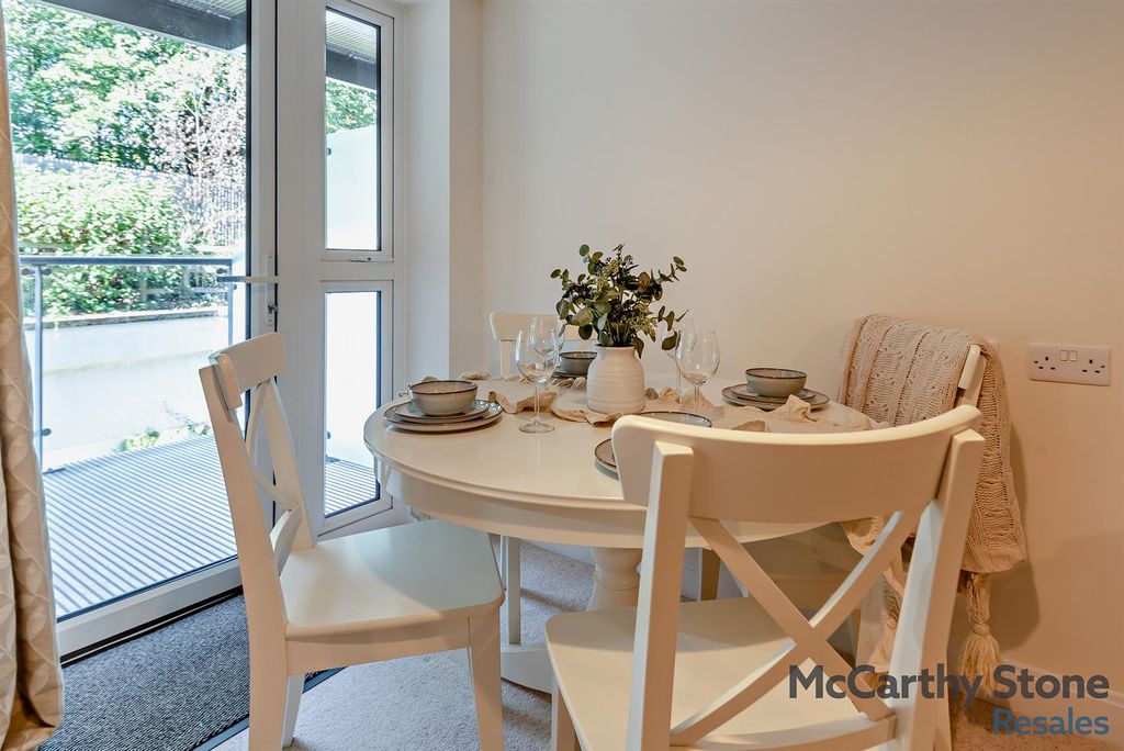 Additional image 5 of 1 bed flat for saleWayfarer Place, The Dean, Alresford SO24