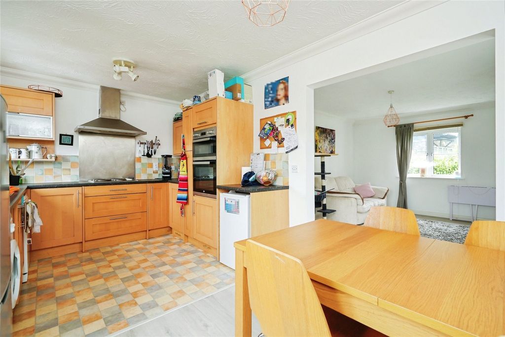 Additional image 8 of 2 bed flat for saleCorncrake Way, Bicester, Oxfordshire OX26