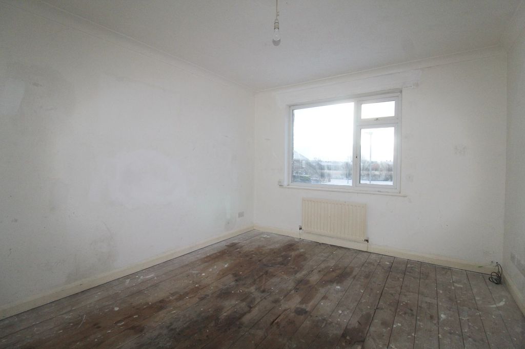 Additional image 8 of 2 bed flat for saleDebdon Road, Ashington NE63