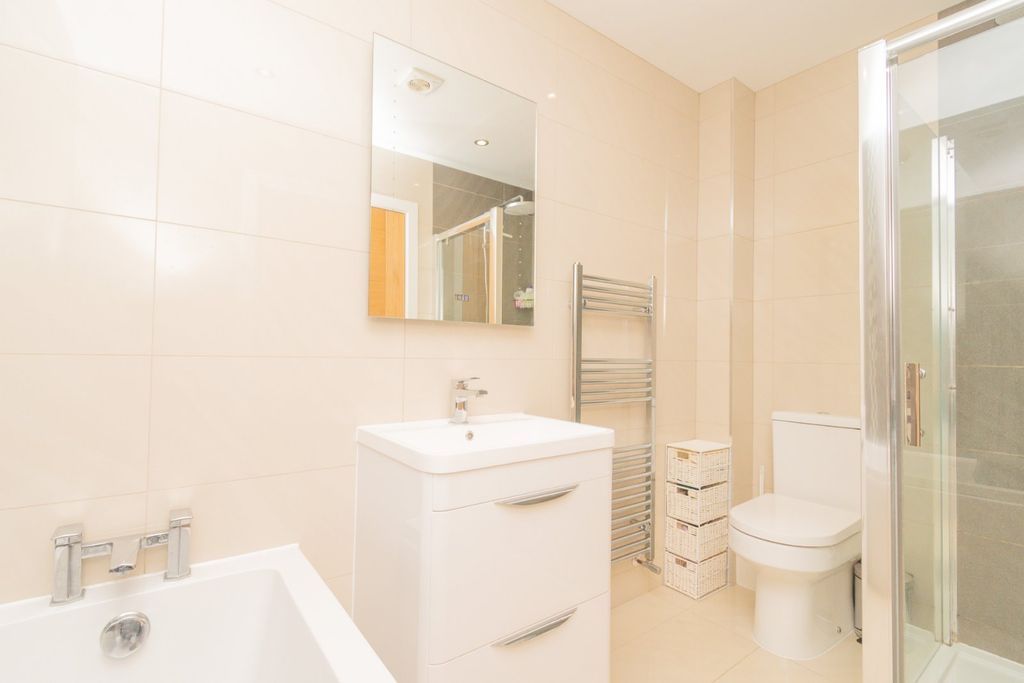 Additional image 9 of 2 bed flat for saleBeach Avenue, Birchington, Kent CT7