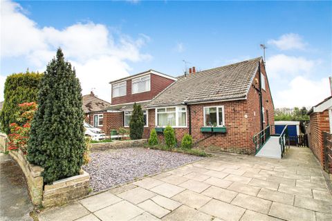 Buckstone Avenue, Leeds, West Yorkshire LS17