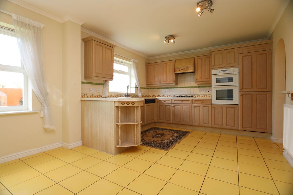 Additional image 14 of 4 bed property for saleMarine Drive, Barry CF62