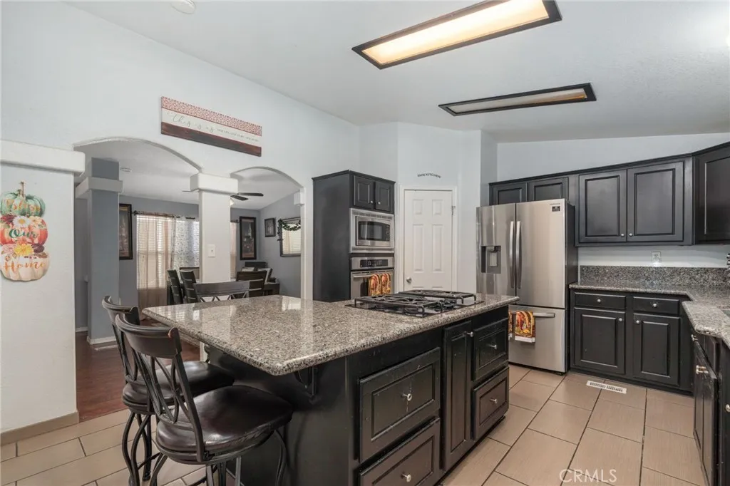 Additional image 12 of 16860 Slover Ave, Fontana, CA 92337